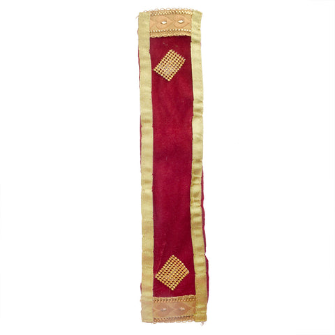 Exquisite red Patka/Duppata/Angvastra in 15, 22, and 32-inch sizes, perfect for adorning Ganesh idols with elegance and vibrancy during the Ganesha festival. India’s Largest Pooja Accessories Brand – www.satvikstore.in