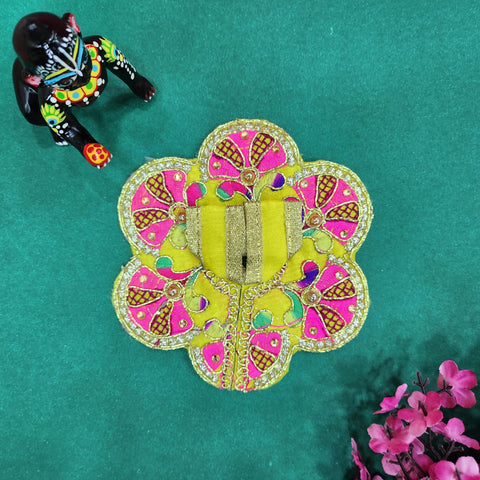 Beautiful Laddu Gopal Dress No.0 with vibrant colors and exquisite craftsmanship – India’s Largest Pooja Accessories Brand – www.satvikstore.in